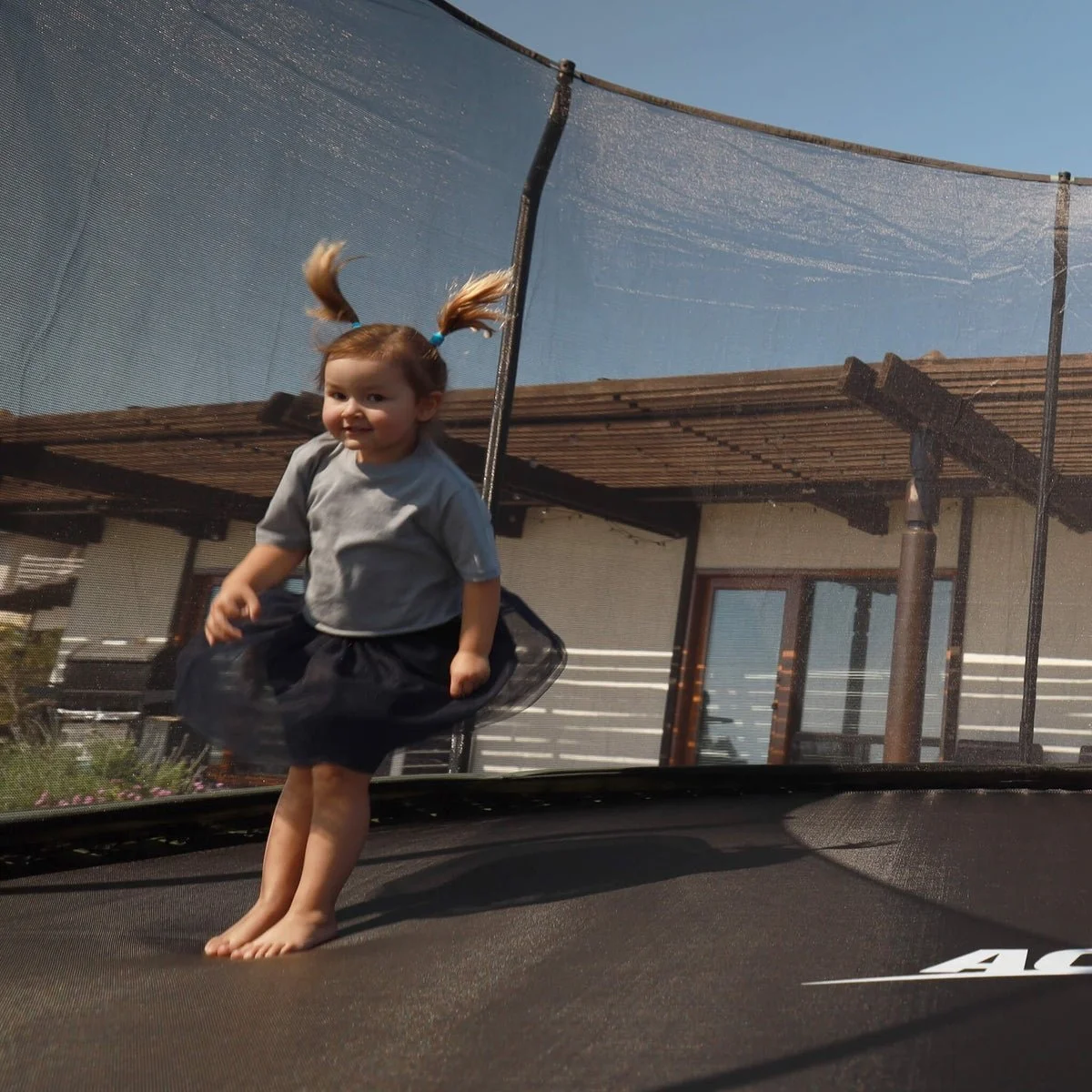 333-2-1-1.webp Acon Air 12ft Round Trampoline with Premium Net and Ladder - Image 3